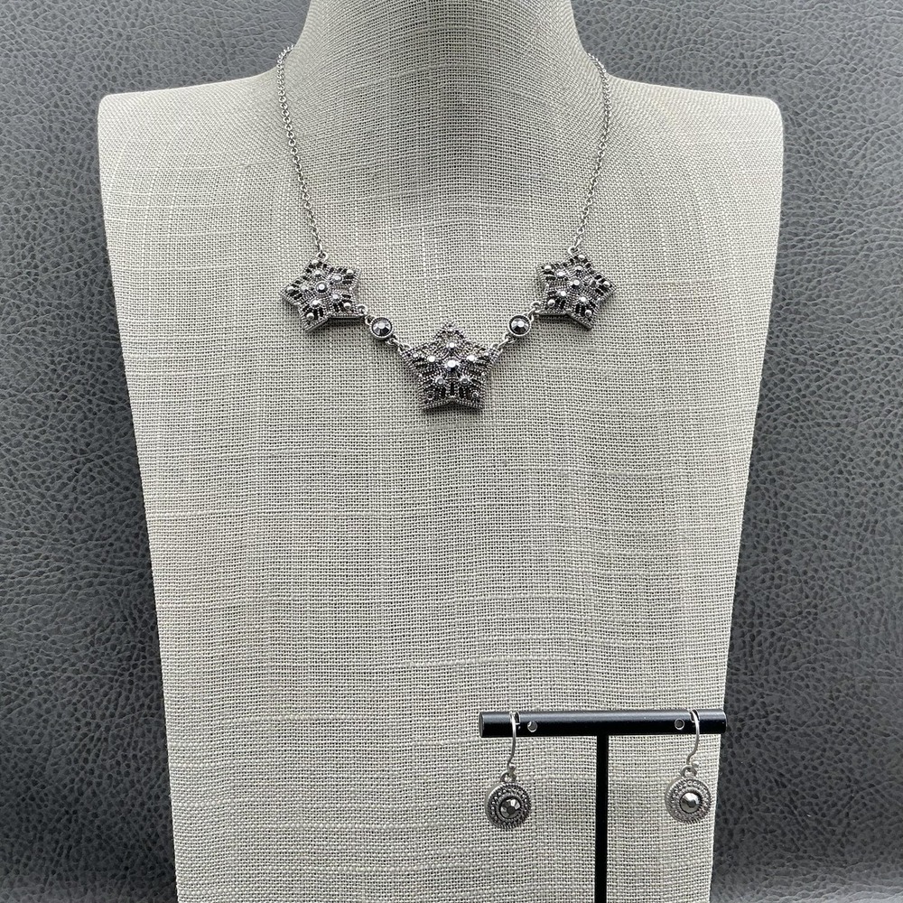 Liz Claiborne Necklace‎ Earrings Set Silver Tone Star Black Rhinestone Celestial